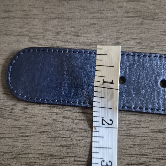 Ann Taylor Black Belt with Gold Buckle - Picture 13 of 16